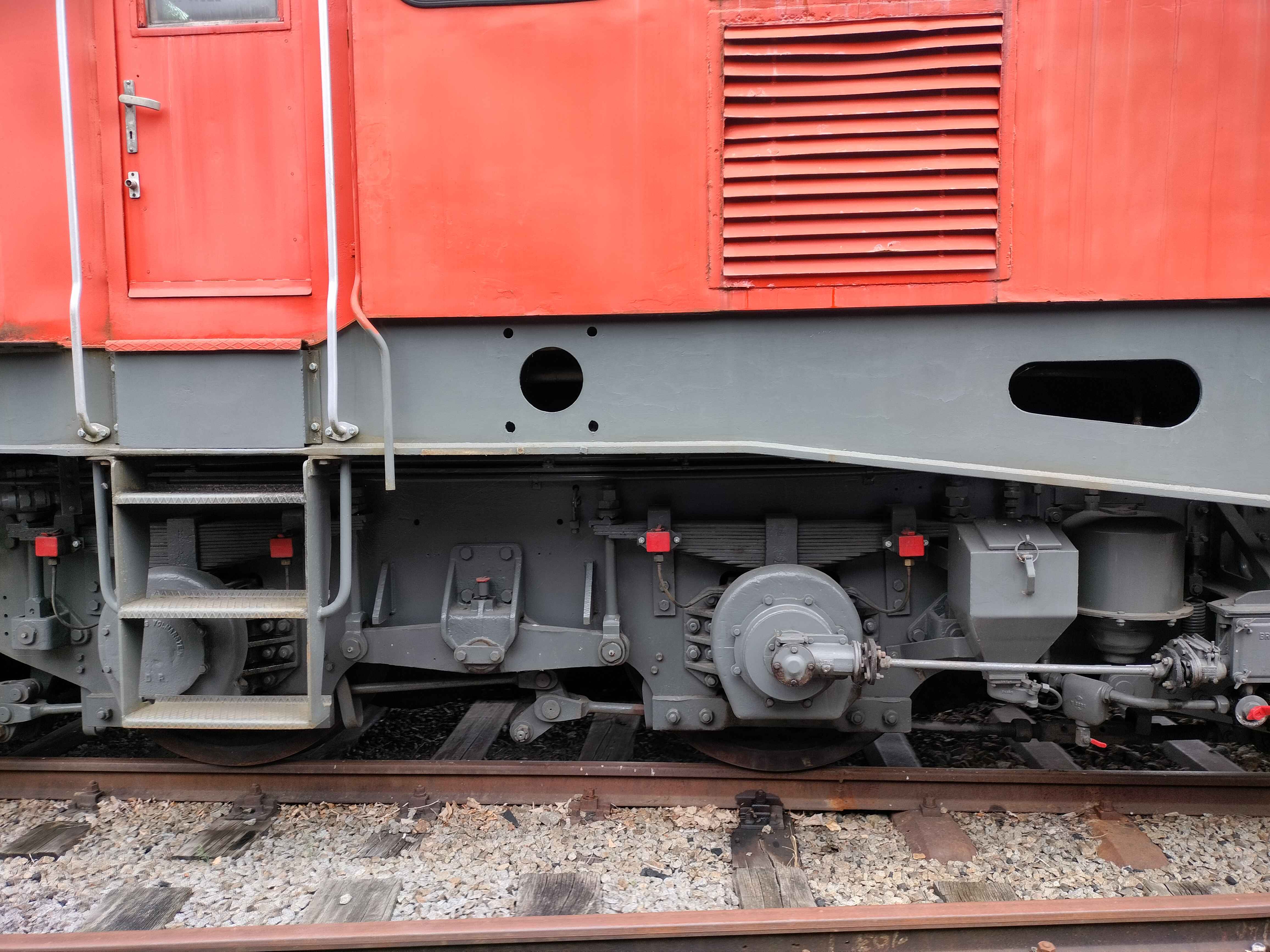German Train Side Machinery